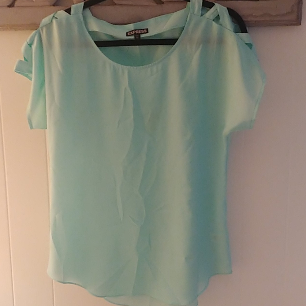 EXPRESS Women's Short Sleeve Shirt